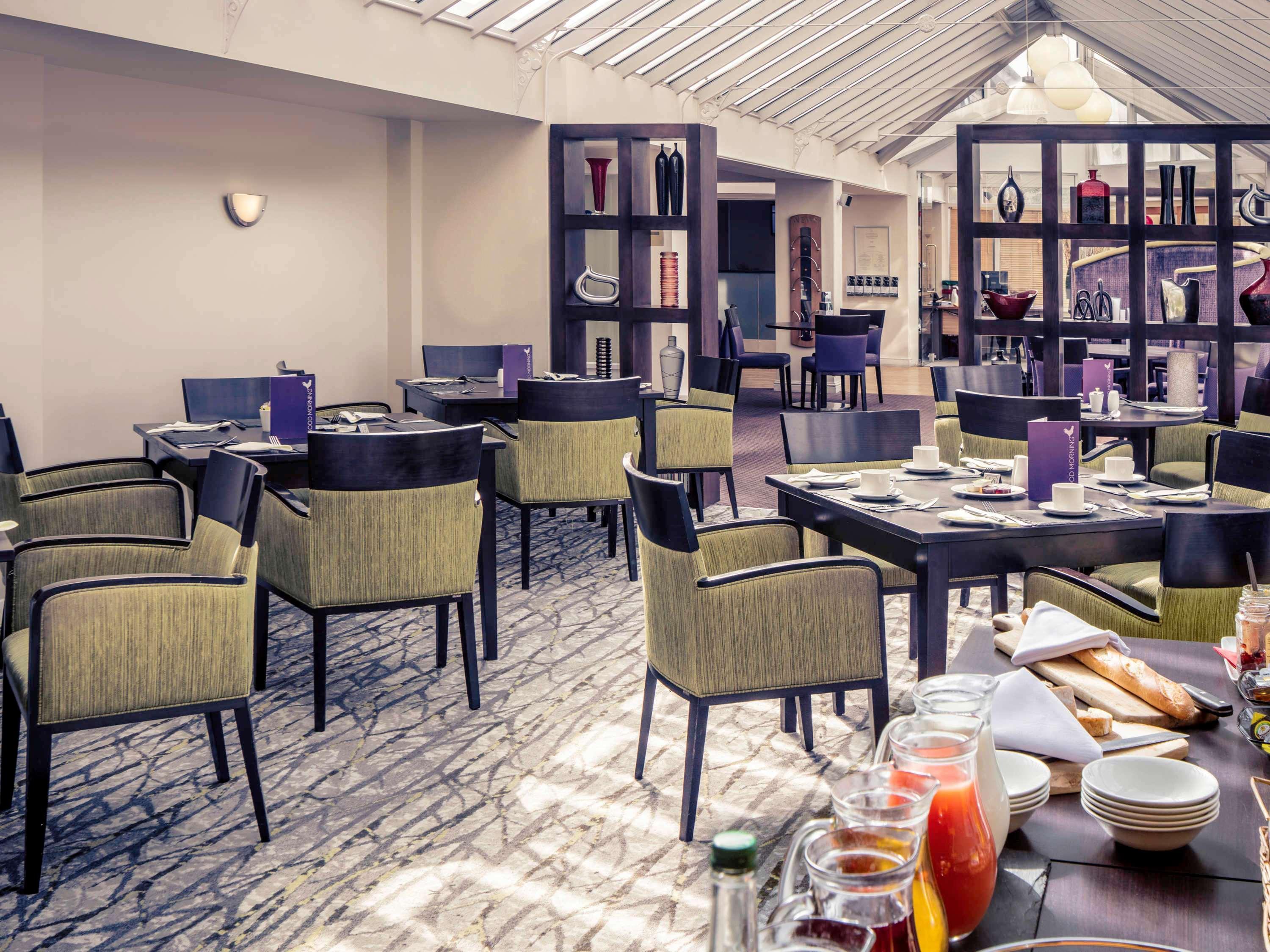 Mercure Hatfield Oak Hotel Exterior foto